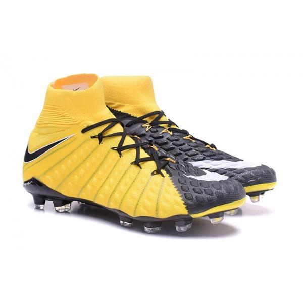 crampons nike montant pas cher